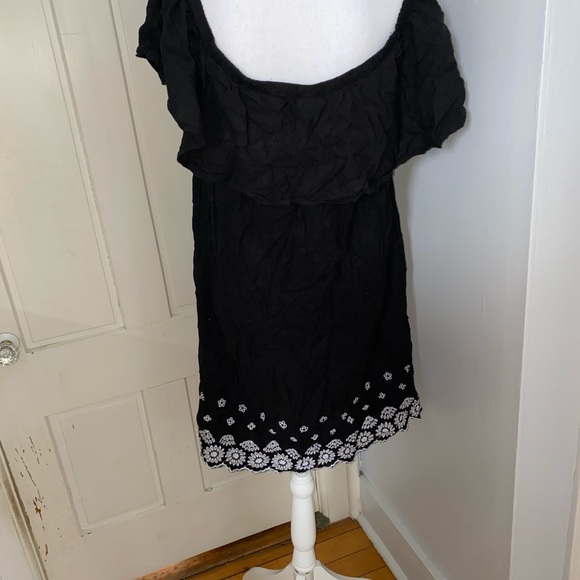 old navy off the shoulder dress - Picture 3 of 4
